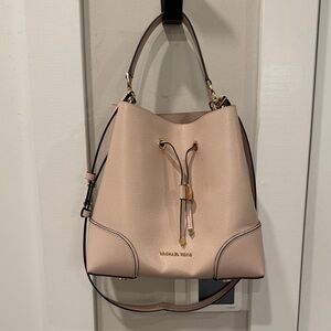 Michael Kors Blush Leather Shoulder Bag